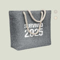 Strand- & Einkaufstasche „Survived 2025“ – robust & mit Statement